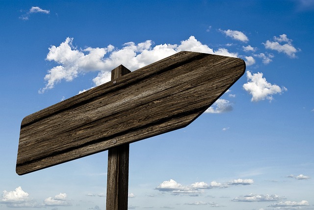 Picture of a signpost
